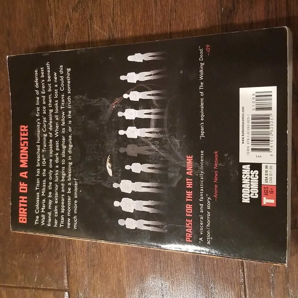 Attack On Titan Volumes 1-4 - Picture 5 of 11